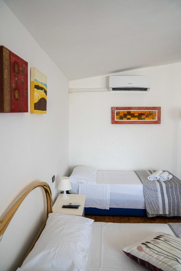 Queen'S Bed & Breakfast Grisolia Exterior foto