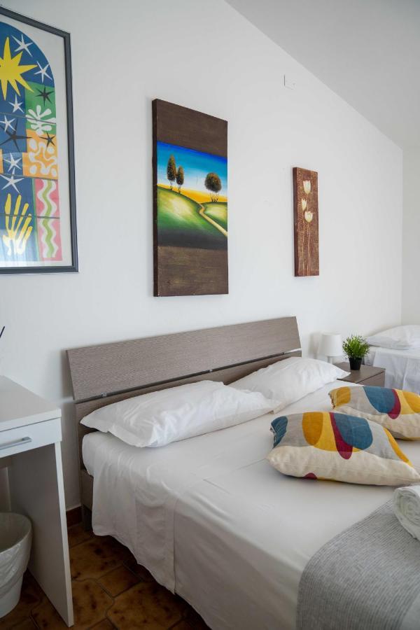 Queen'S Bed & Breakfast Grisolia Exterior foto